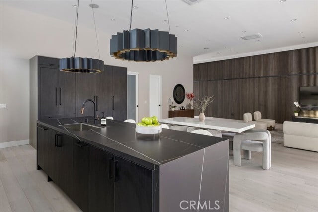 Building Photo - 22020 Alizondo Dr