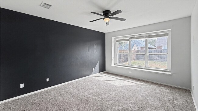 Building Photo - 2704 Evening Mist Dr