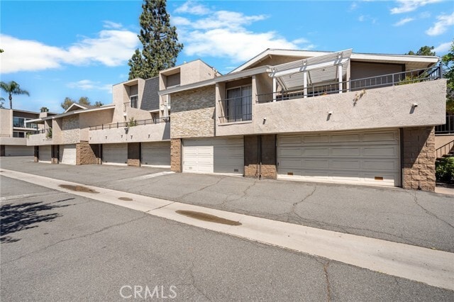 Building Photo - 1155 Rosecrans Ave