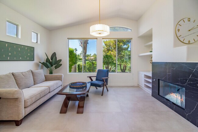 Building Photo - 67568 S Laguna Dr
