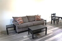 Building Photo - 1235 Sweet Pine Dr