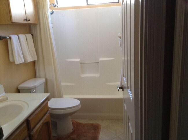 Building Photo - 1485 Leisure World