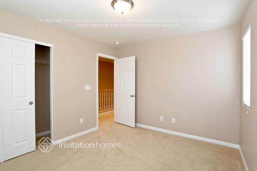 Building Photo - 8168 Lone Boulder St