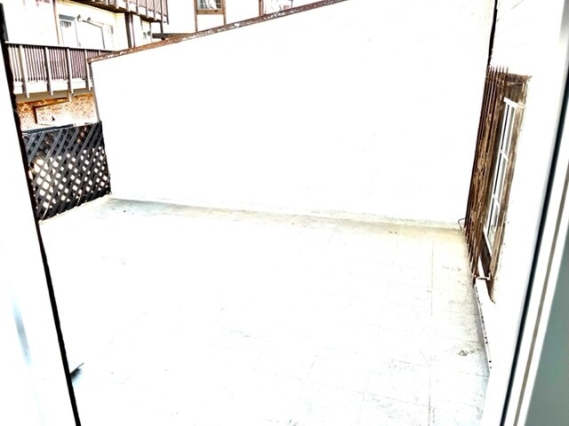 Patio Deck 2 - 3808 Stocker St