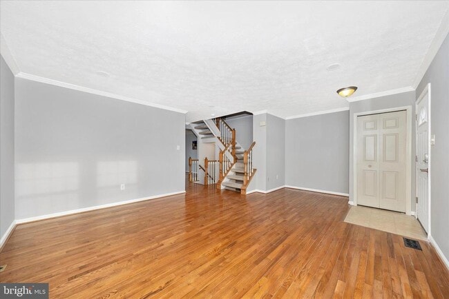 Building Photo - 6237 N Steamboat Way