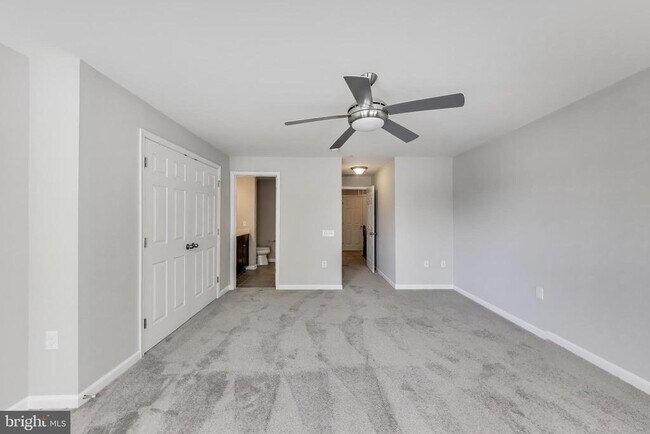 Building Photo - 645 Diamondback Dr