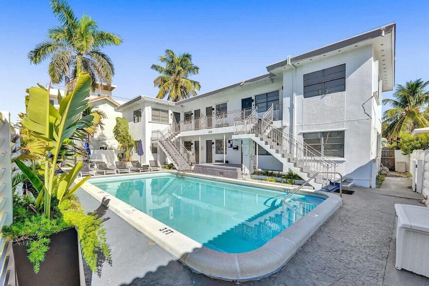 Building Photo - 333 Walnut St