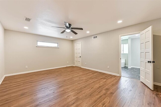 Building Photo - 18330 Cape Bahamas Ln