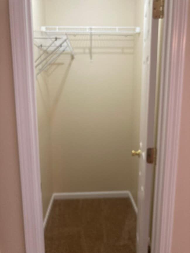 Building Photo - 109 Kestrel Ct