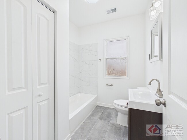 Building Photo - 398 W Lincoln Hwy