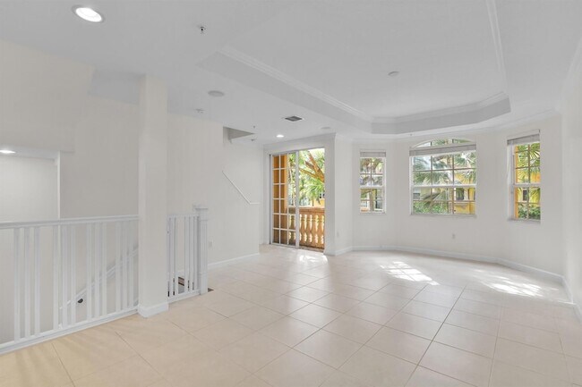 Building Photo - 2441 San Pietro Cir