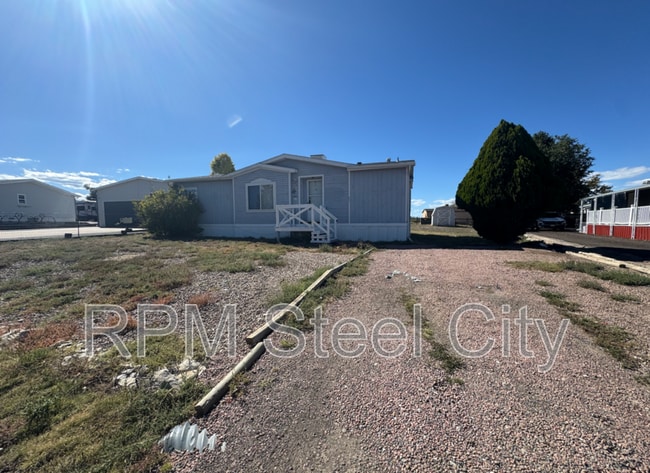 Building Photo - 957 S Saki Dr