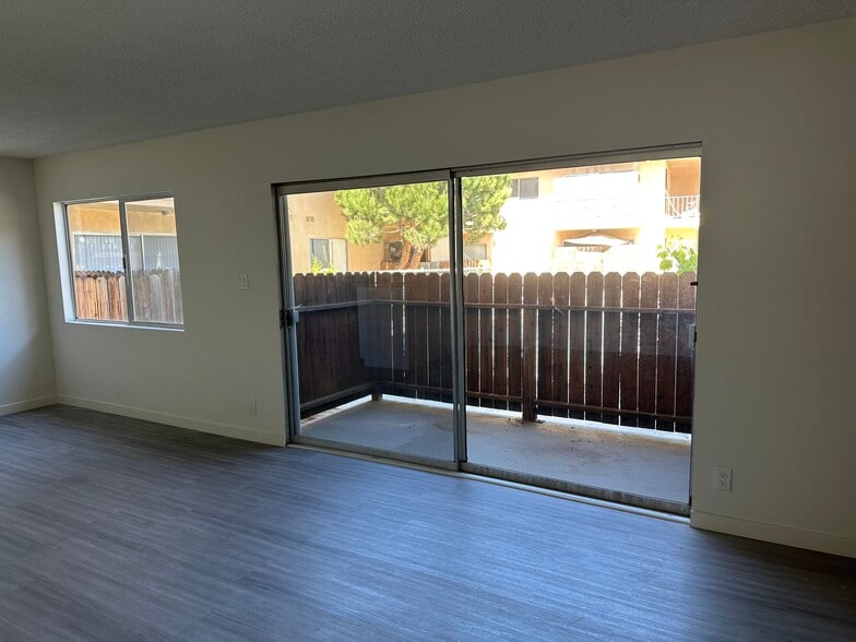 Apt 7 - 4785 Don Miguel Dr