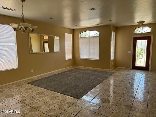 Building Photo - 8337 W Cocopah St