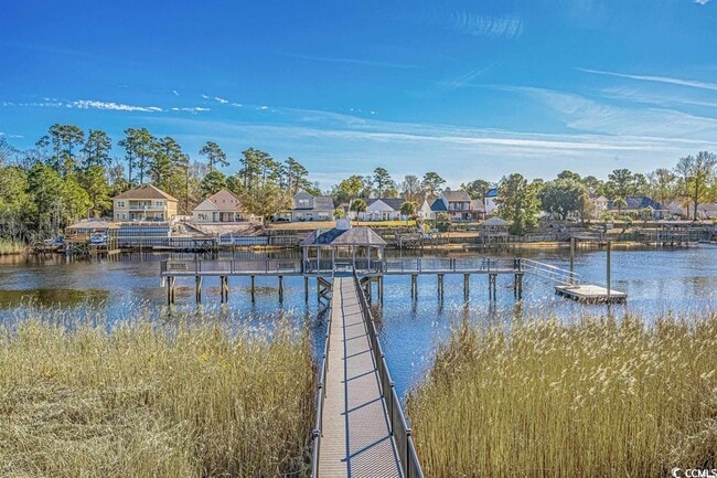 Building Photo - 635 Waterway Village Blvd