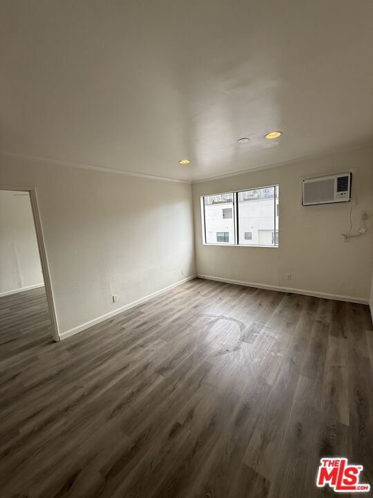 Building Photo - 1816 N Gramercy Pl