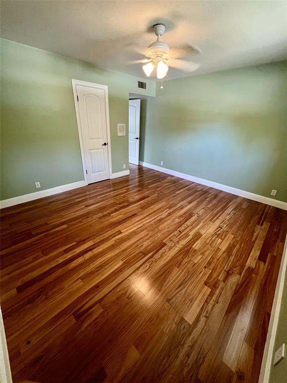 Building Photo - 7211 Mesa Dr