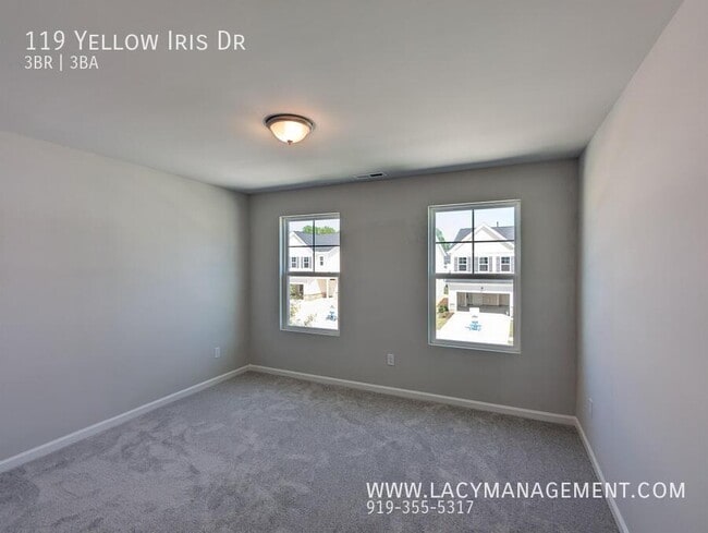 Building Photo - 119 Yellow Iris Dr