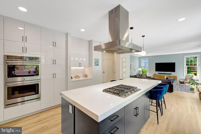 Building Photo - 1926 Poole Ln