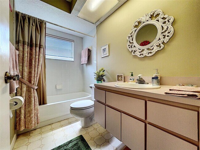 Building Photo - 9408 New Orleans Dr