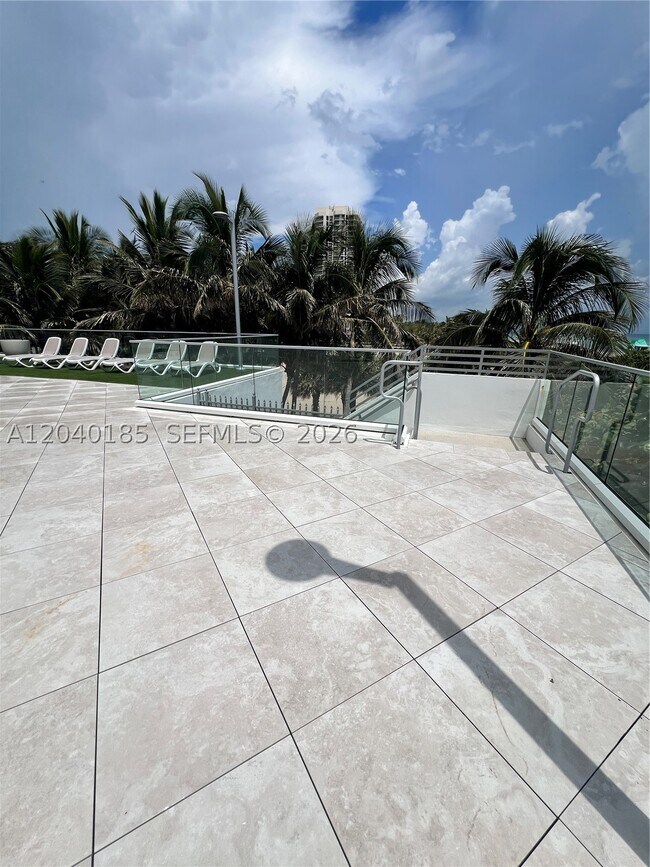 Building Photo - 7135 Collins Ave
