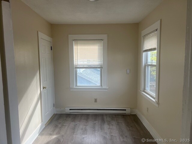 Building Photo - 32 Hazelwood Ave