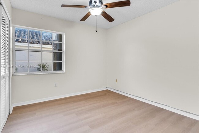 Building Photo - 9532 SW 154th Pl