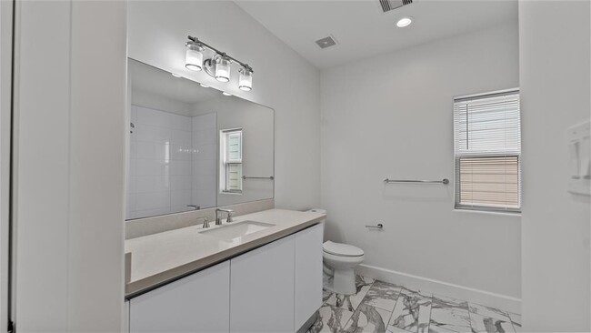 Building Photo - 9416 Glenfield Ct