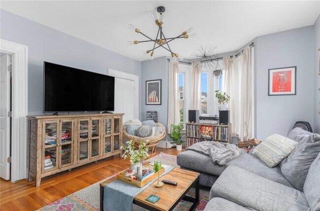 Building Photo - 50 Padelford St