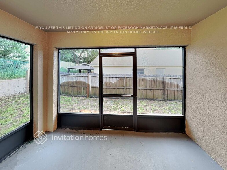 Building Photo - 3155 Lindera Dr