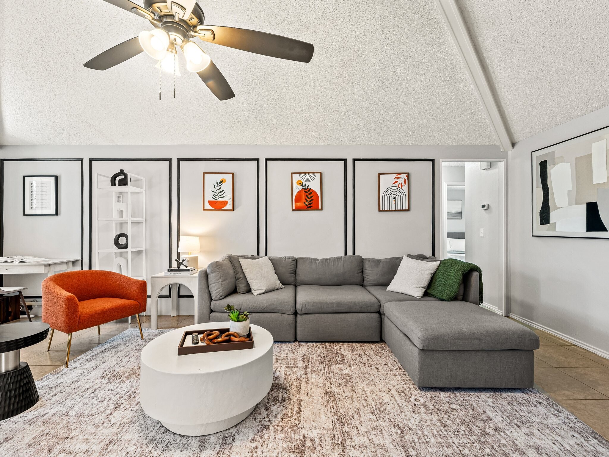 Building Photo - 1113 Roaring Springs Dr