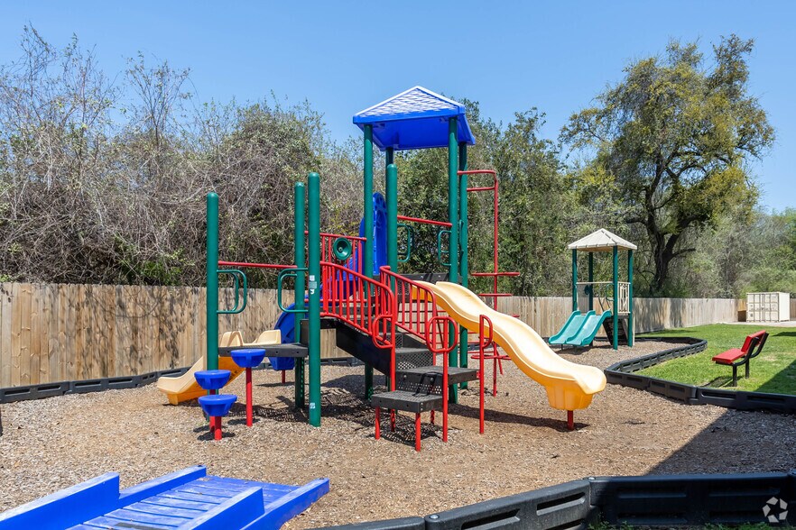 Playground - Steeplechase