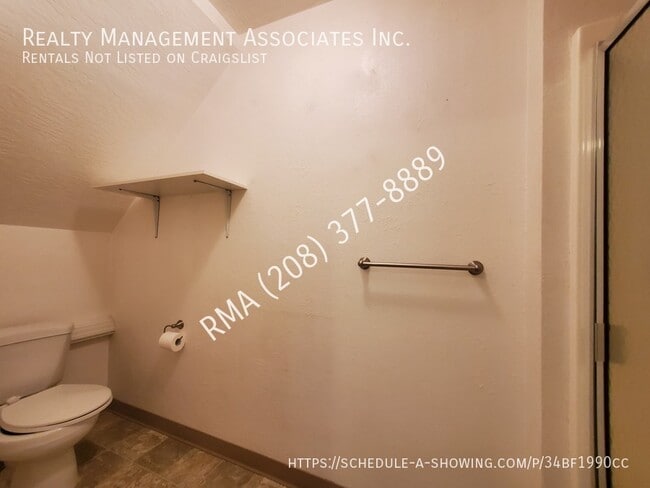 Building Photo - 1012 N 10th St