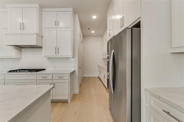 Building Photo - 4601 Parkridge Dr