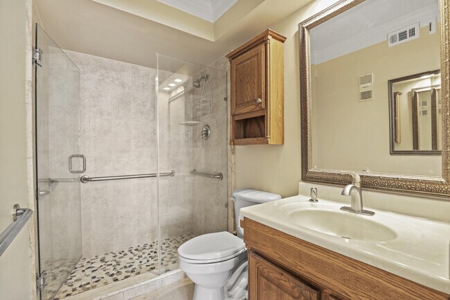 Building Photo - 109 Paradise Harbour Blvd