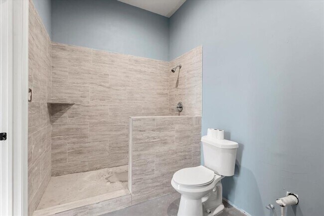 Building Photo - 17621 Stacey Ln