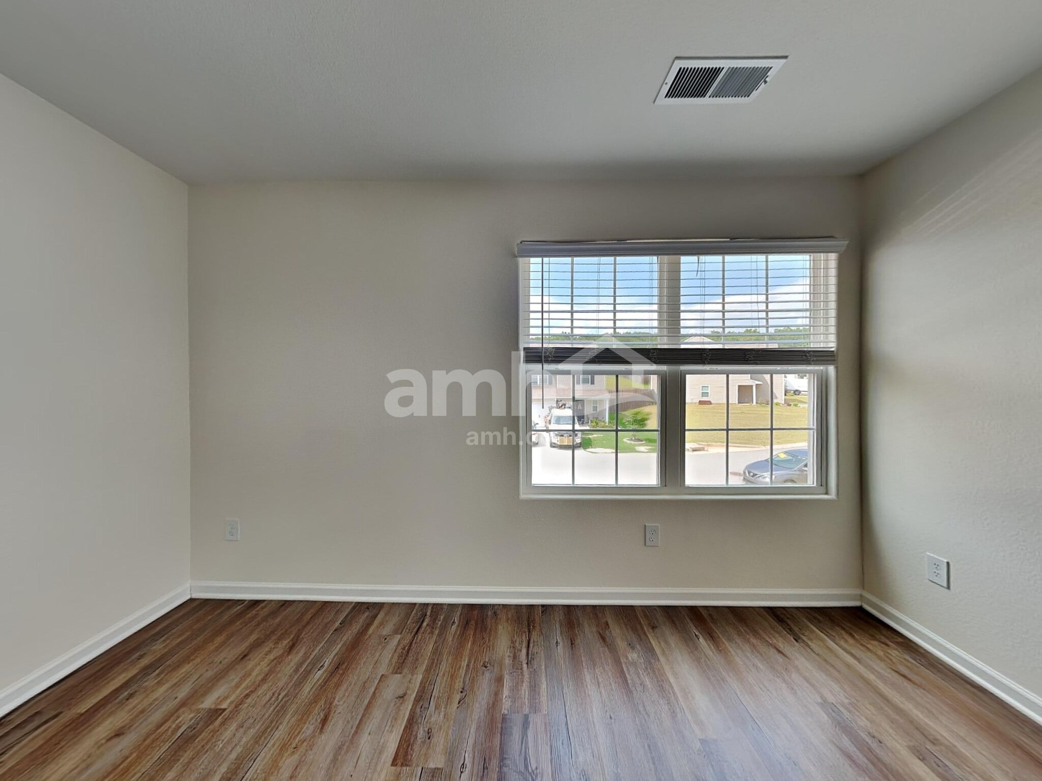 Building Photo - 6074 Mason Tucker Dr