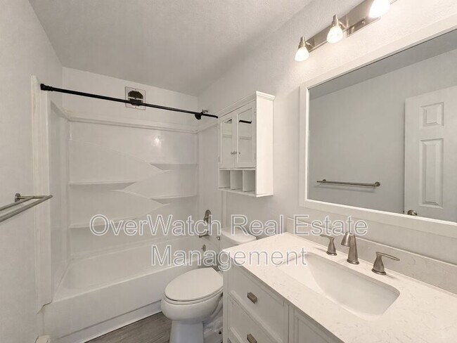 Building Photo - 3031 W 30th Ave