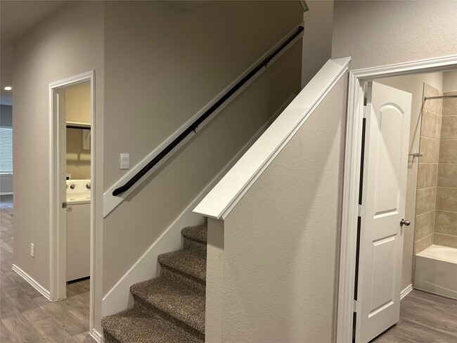 Building Photo - 40434 Gdn Hts Ln