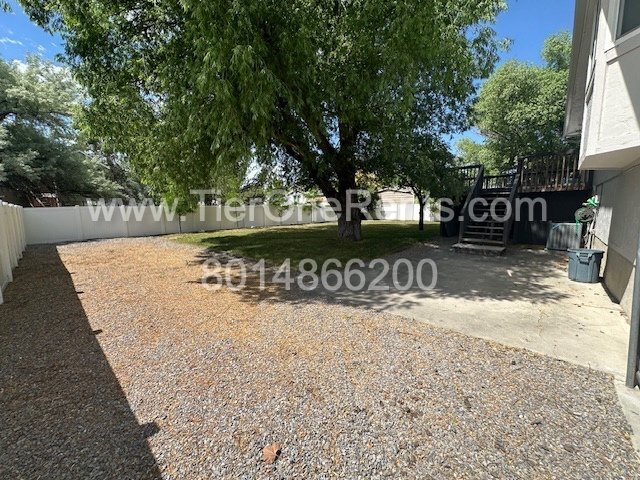 Building Photo - This property offers a NO DEPOSIT option available for qualified renters!