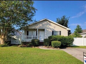 Building Photo - 21415 Snowblossom Ln