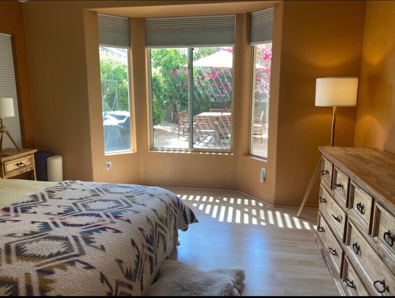 Building Photo - 78351 Desert Willow Dr