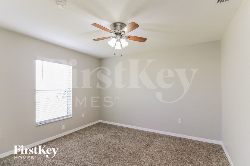 Building Photo - 4 Ritchie Pl