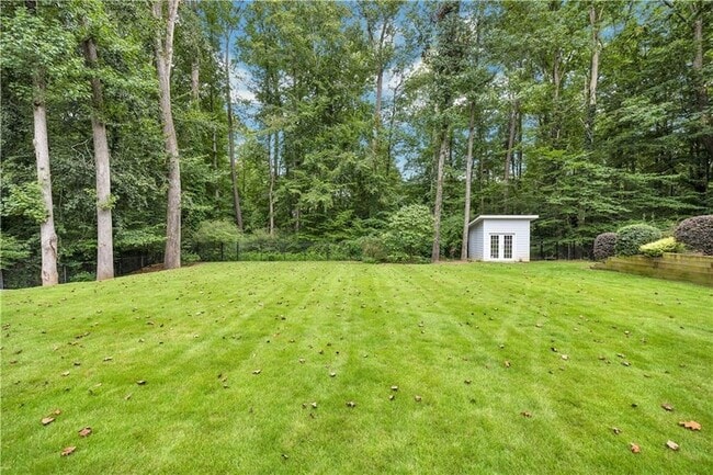 Building Photo - 225 Jayne Ellen Way