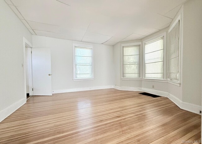 Building Photo - 505 Prospect Ave