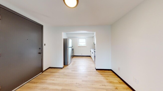 Building Photo - Parma - Ridgewood Lofts - 2 Bedroom - 1 Bath