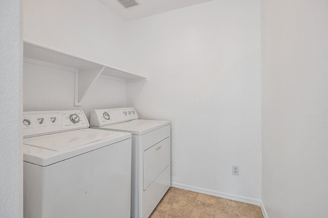Building Photo - Spectrum at Val Vista rental now available!