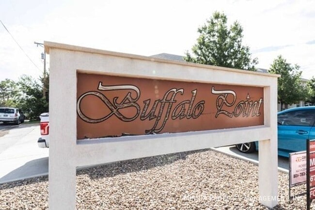 Building Photo - 203 27th St