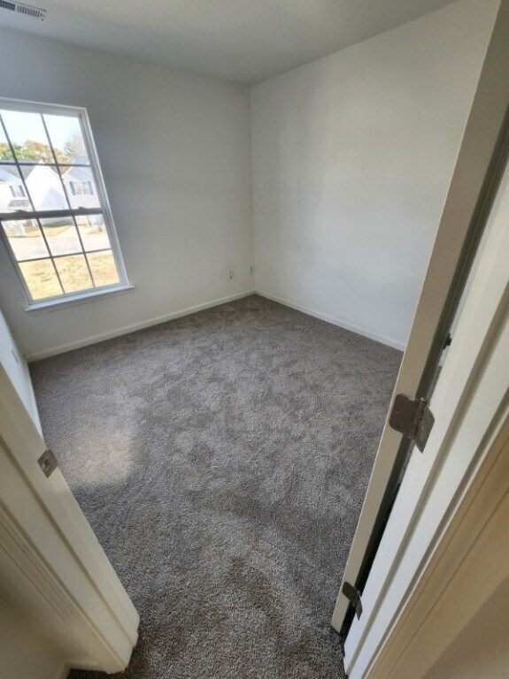 Building Photo - 726 Bellview Way