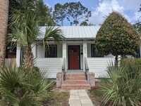 Building Photo - Stunning Fully Renovated 3-Bedroom, 2-Bathroom Cottage-Style Home
